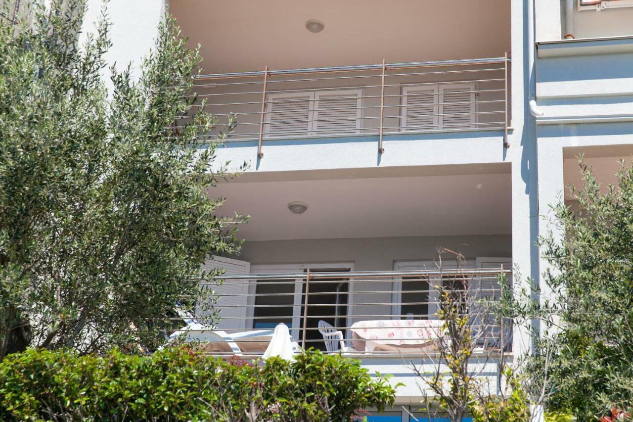 Apartment Adria Selce Exterior foto